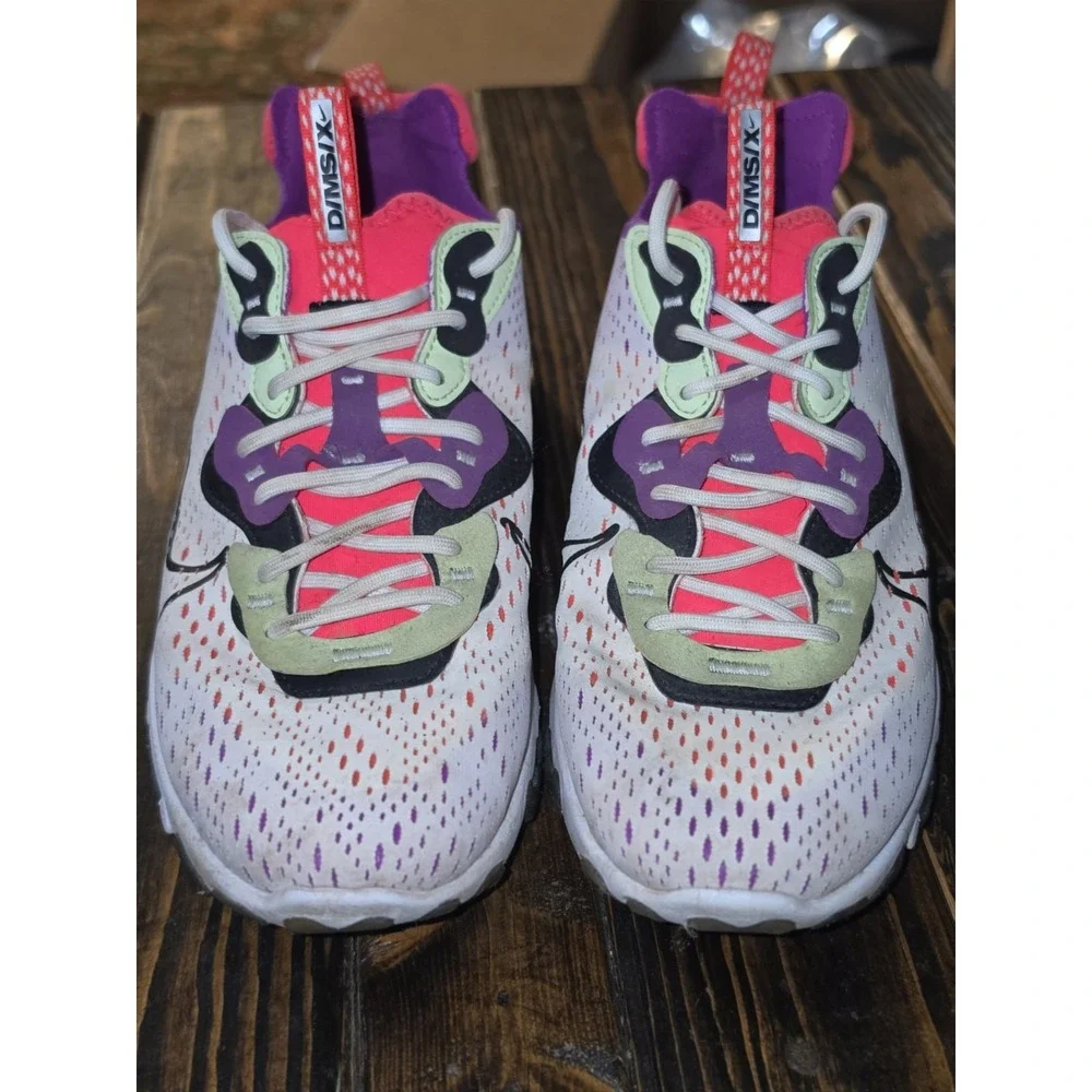 Nike React Vision Barely Volt Pink mens sz‎ 8